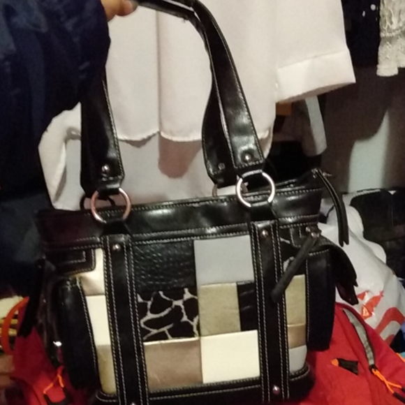 Purse - Picture 2 of 2